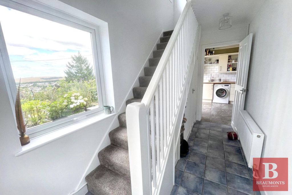 Hartfield Avenue